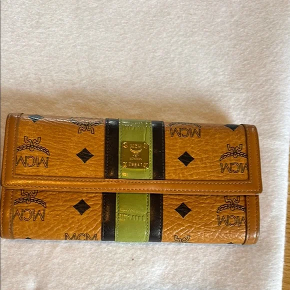 MCM limited edition Brown and Green Logo Wallet - Picture 1 of 16